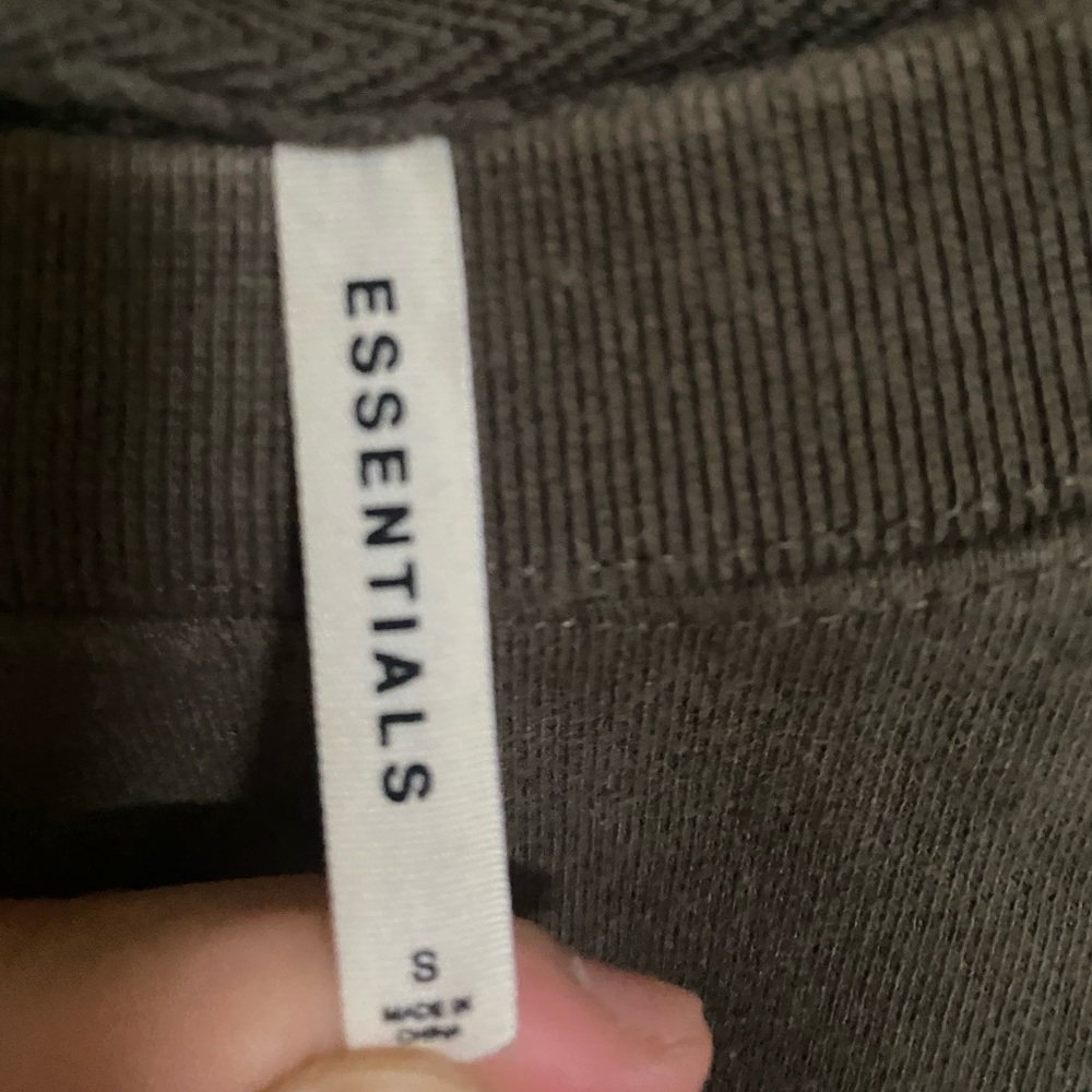 Fog Essentials 2017 Crewneck Zipper Size S - image 8